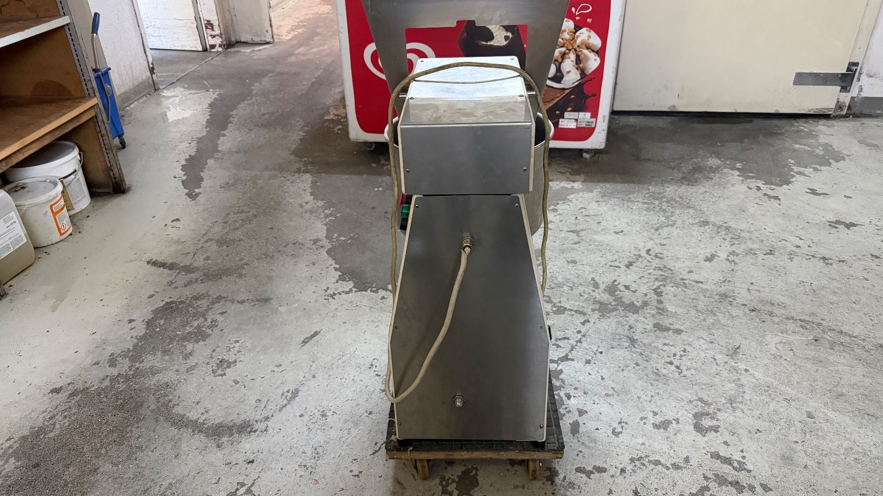 Elettrodomestici da cucina: Teigmaschine – Usato da Spiez venduto da kruz01 3