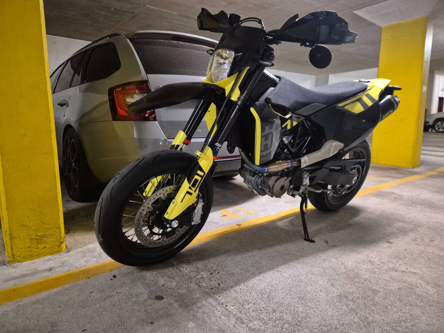 Husqvarna Strasse: Husqvarna 701 – Gebraucht aus Ehrendingen von Silberpfil24 3