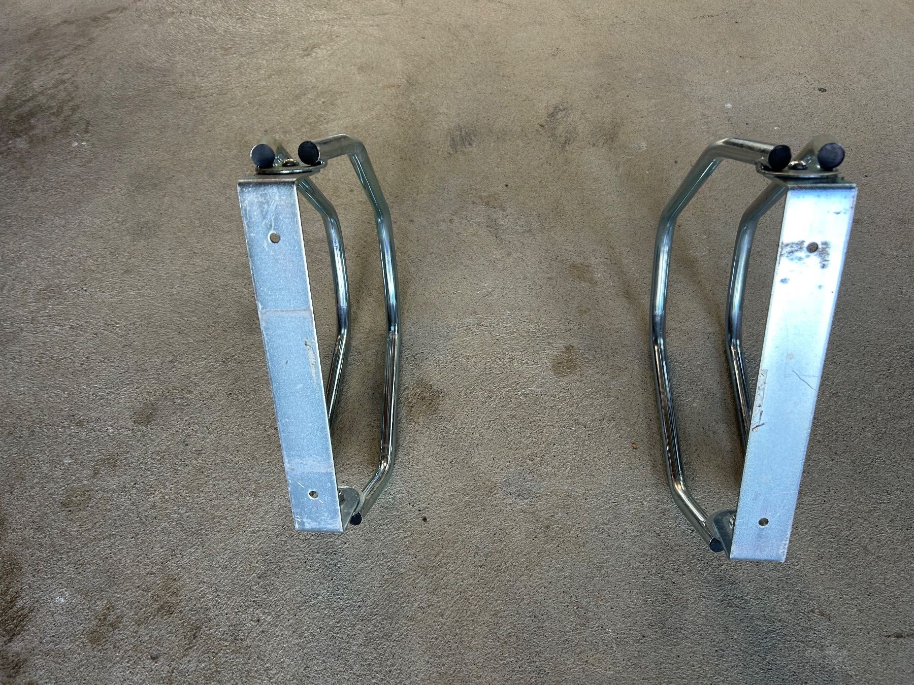 Supporti per biciclette: Fahrrad Wandhalter 2 Stück – Usato da Oberflachs venduto da porsche1989 3