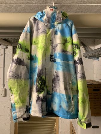 Quiksilver Skijacke Winterjacke Gr. M Top Zustand!