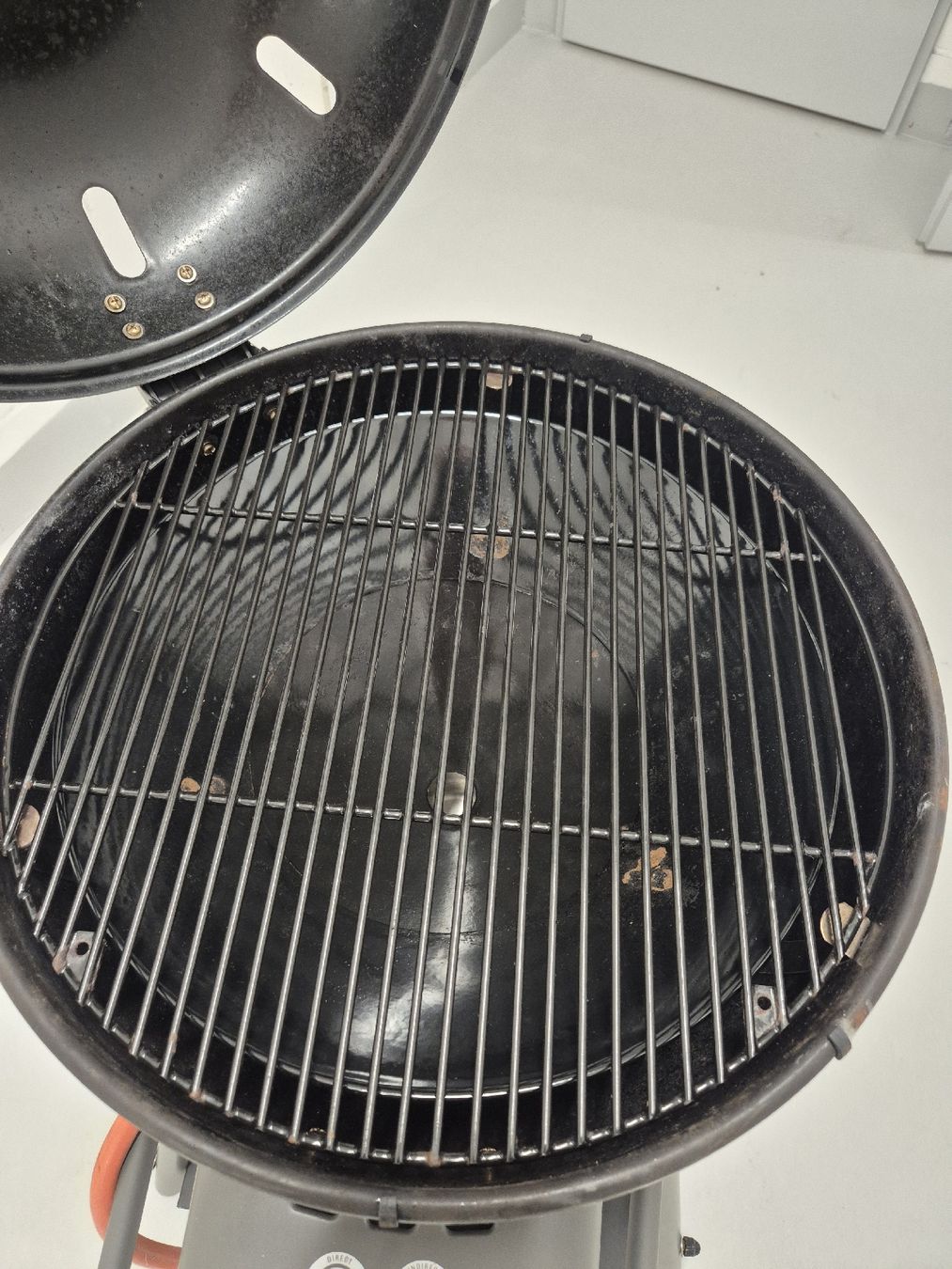 Grills: Gasgrill 480G – Gebraucht aus Altstätten SG von Shila8schwarz 2