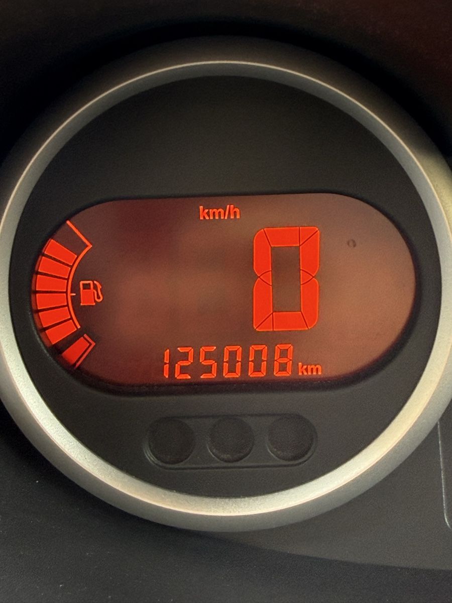 Renault Autos: Renault Twingo – D'occasion à Schaffhausen par Aebi_5457 6