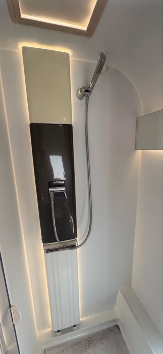 Adria Veicoli da campeggio: Wohnwagen Adria Alpina 663 HT – Usato da Thörigen venduto da eric392002 4