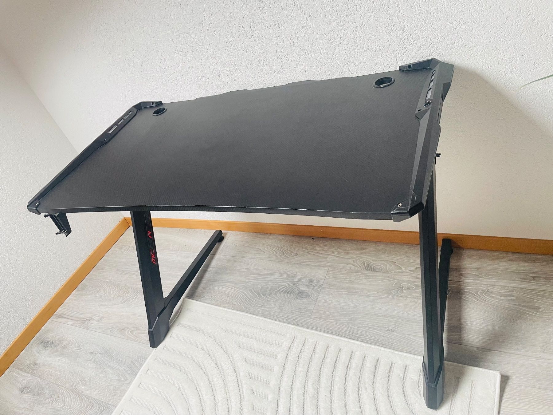 Scrivanie: Gaming-Schreibtisch MCRacing – Usato da Schlossrued venduto da lisa_blth