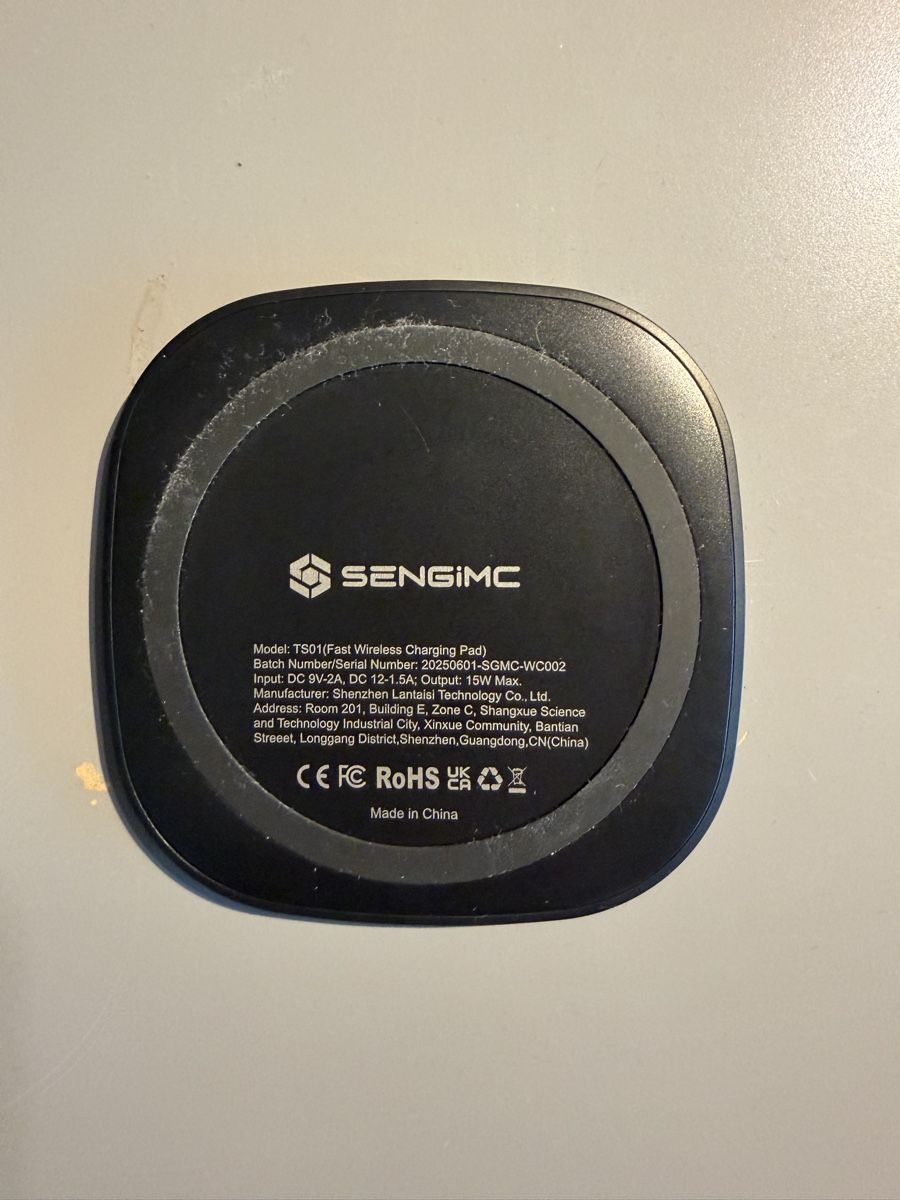 Caricabatterie: 15W Wireless Charging Station – Nuovo (secondo la descrizione) da St. Gallen venduto da andrej.28 1