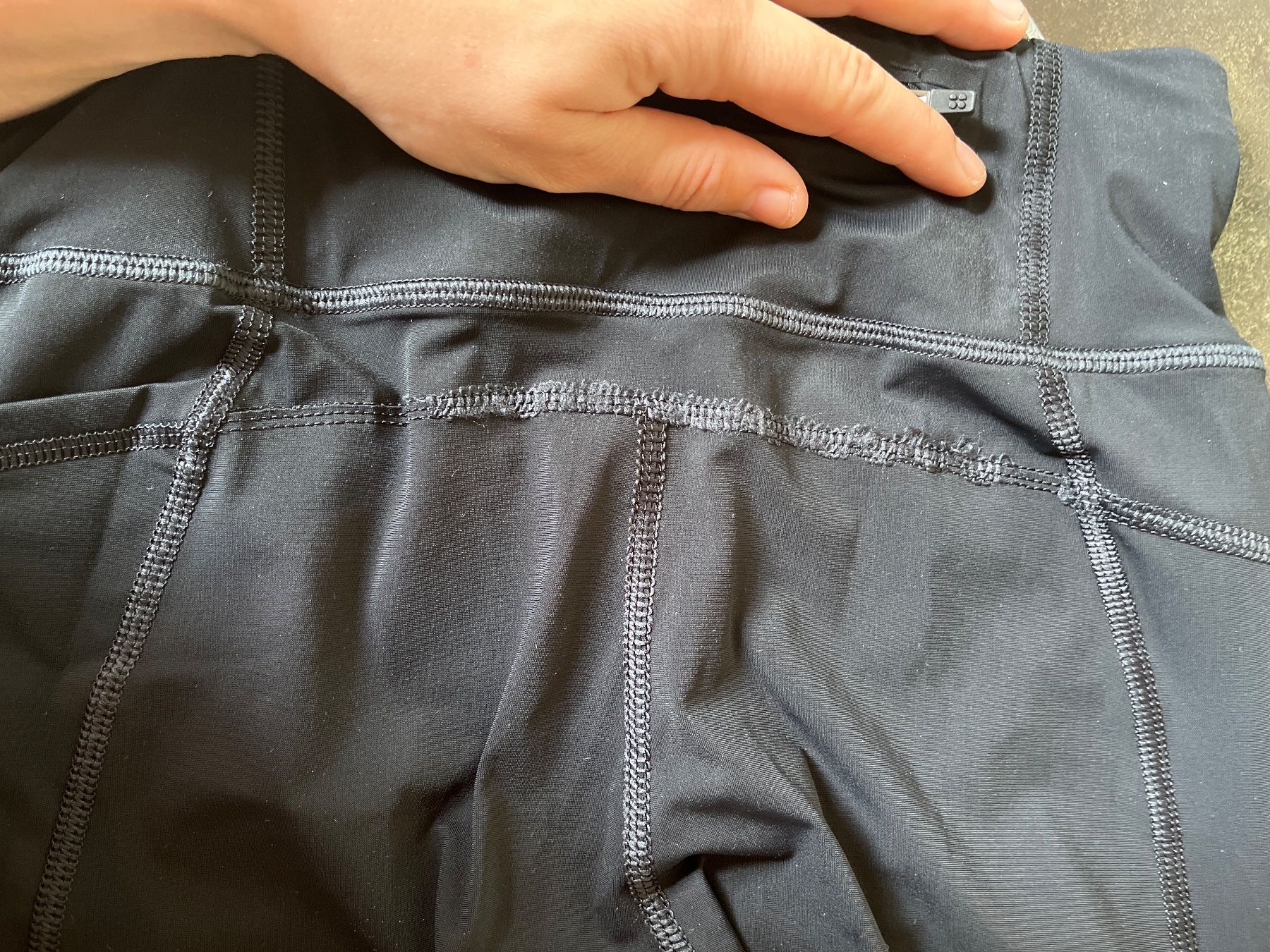 Leggings: Running Tights 3/4 – Usato da Hombrechtikon venduto da Kaatja 4