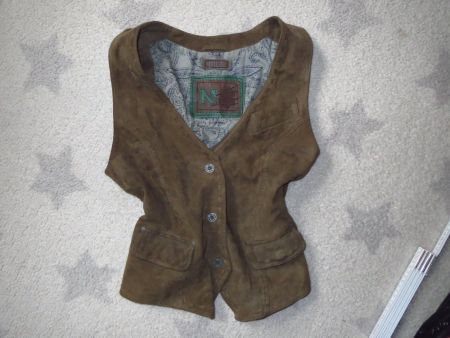 NEUWERTIGES NILE Damen Gilet / Weste Gr L- echtes LEDER