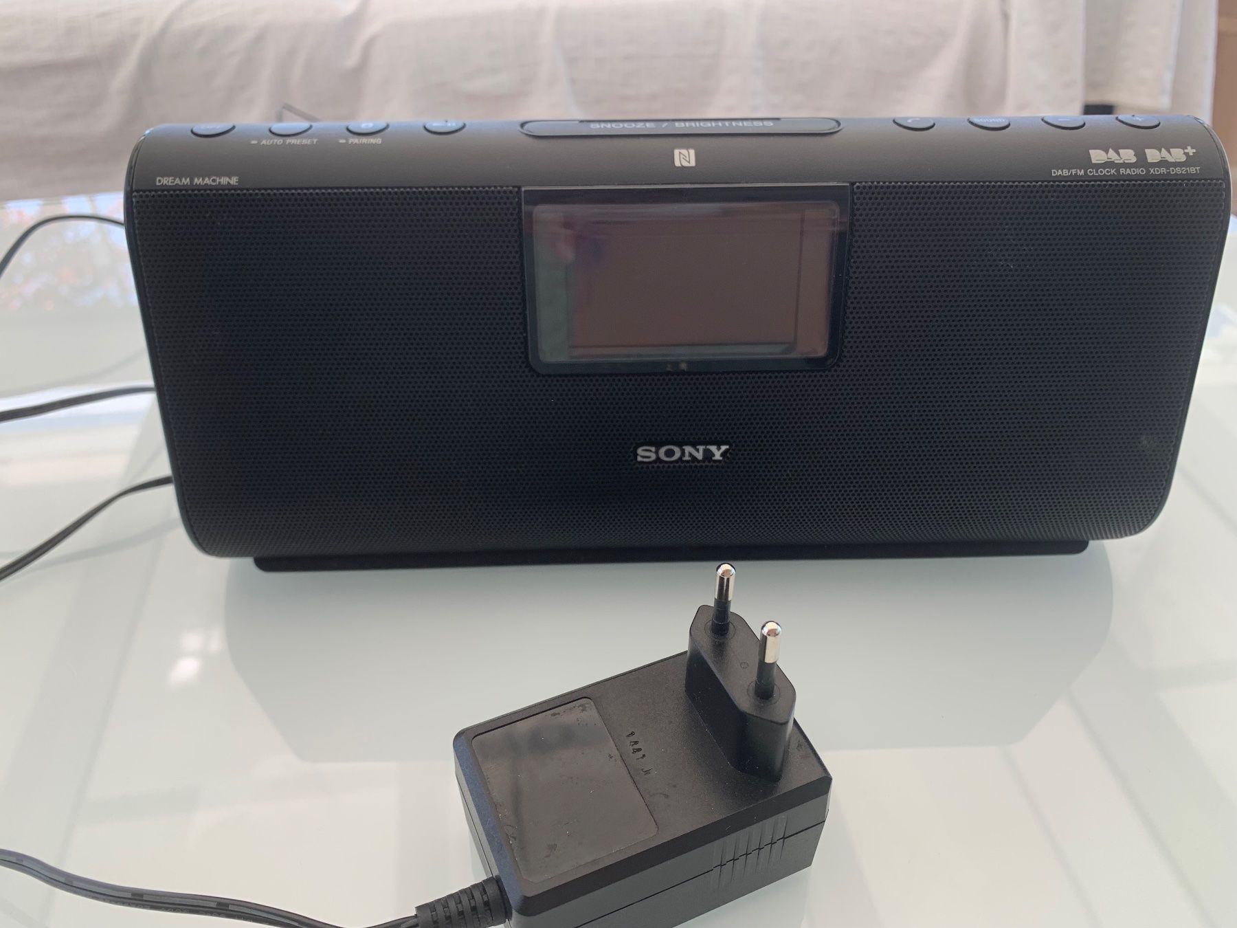 Sony Radios: Sony DAB/FM Bluetooth Clock Radio XDR-DS21BT – Gebraucht aus Hettlingen von  6