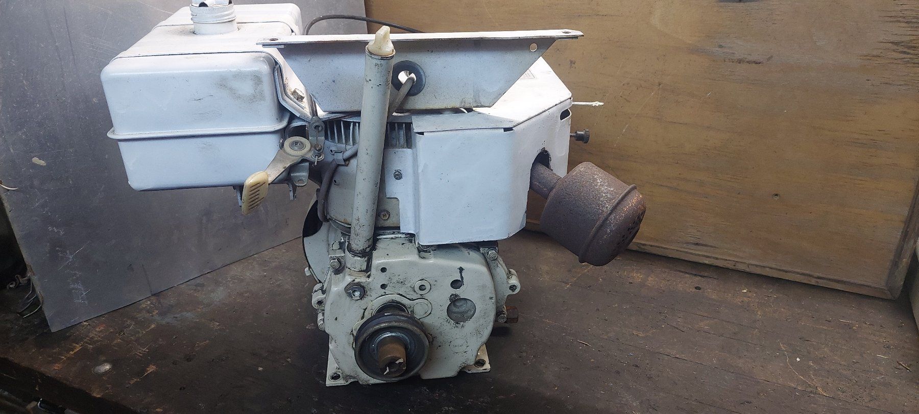 Motori: Stationärmotor TECUMSEH H60, aus Schneefräse – Difettoso da Wald ZH venduto da Troll1949