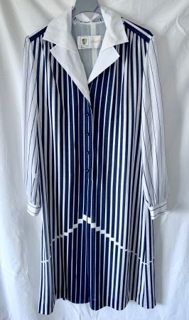 Blusenkleid blau-weiss gestreift,  "Jersey mit der Krone"