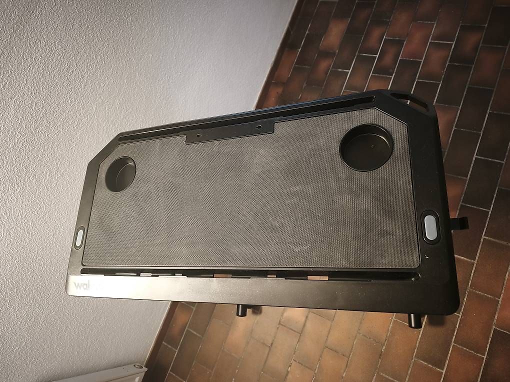 Tavoli: Wahoo Desk- Tisch  – Usato da Balsthal venduto da GravelDudz 1