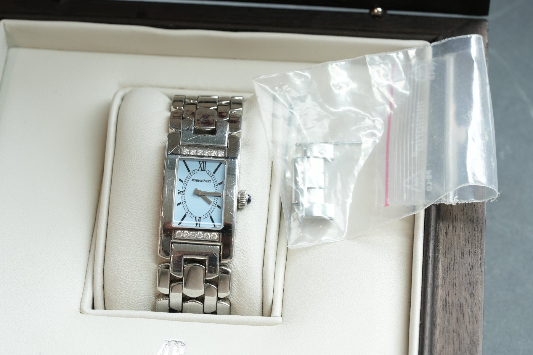 Audemars Piguet Uhren: Audemars Piguet Promesse Lady Tiffany – Gebraucht aus Faoug von Bruce_Wayne23 2