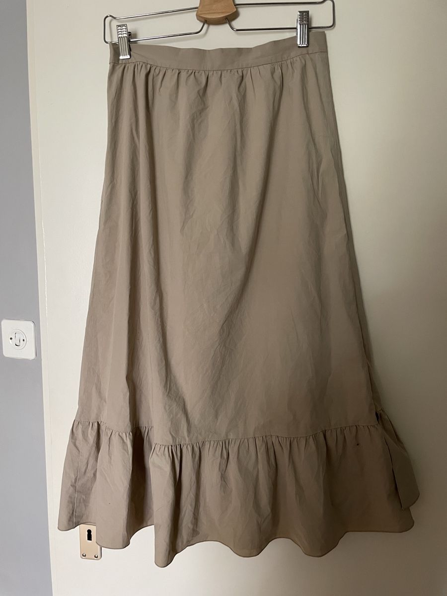 Moschino Röcke: Boutique Moschino skirt size 36 – Gebraucht aus Yverdon-les-Bains von pen_bbz8 4