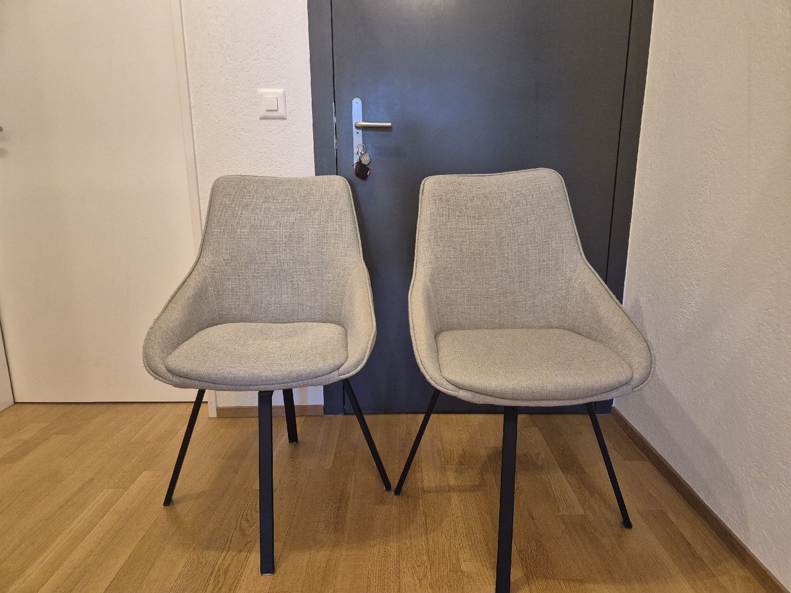 Stühle: Essstühle – Gebraucht aus Winterthur von ngerwig