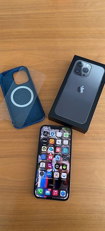 Apple Handys / Smartphones: Iphone 13 pro 256gb graphit – Gebraucht aus Oberentfelden von Amorsa