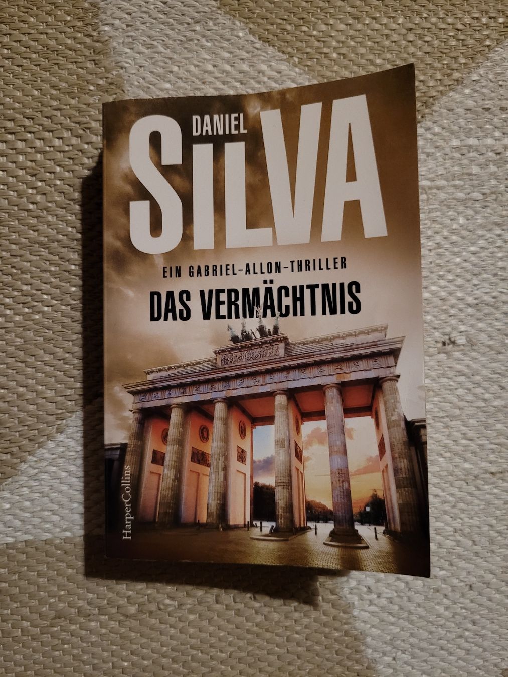 Libri: das Vermächtnis Daniel Silva – Usato da Perlen venduto da Safari_23