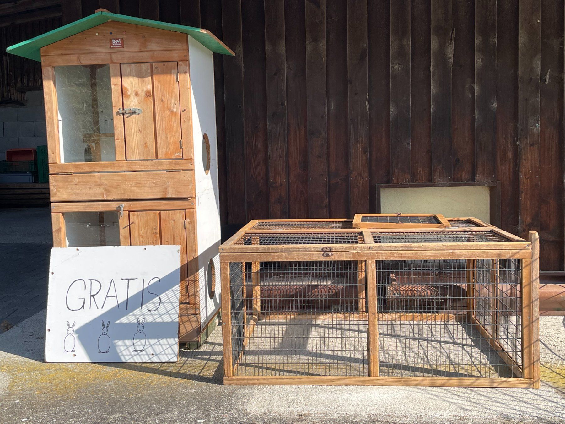 Gabbie, trasporto & Sicurezza: Kleintierstall mit Gehege – Usato da Uezwil venduto da Pitsch1300