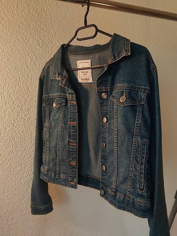 Giacche: Veste en jeans Pull and Bear taille M – Usato da Fribourg venduto da cou_v62j