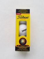 3 Titleist Golfbälle NXT