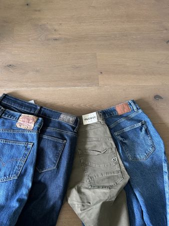 4 jeans Zara Levis Esprit Please