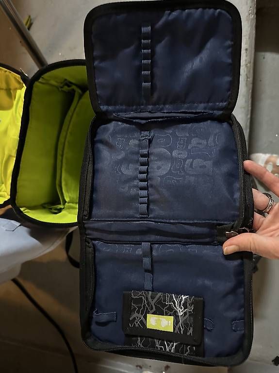 Borse & Zaini: Ergobag Schulthek mit Etui und sporttasche – Usato da Hausen am Albis venduto da ysgem 2