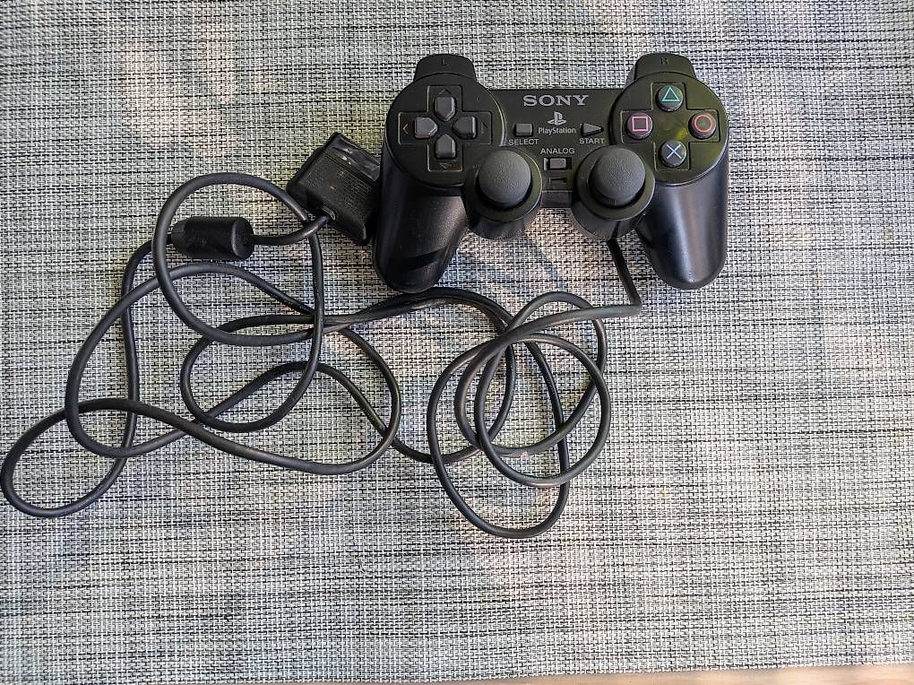 Manettes: Manette Sony PlayStation 2 – D'occasion à Gland par OleksandrB
