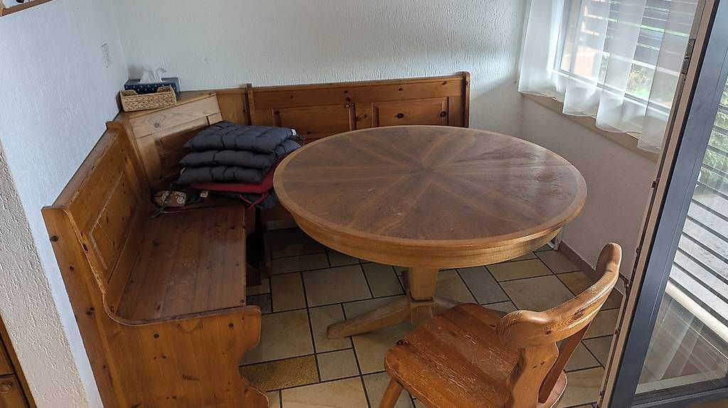 Set di tavolo e panche:  Tisch und Stuhl – Usato da Brugg AG venduto da mkipfe 1
