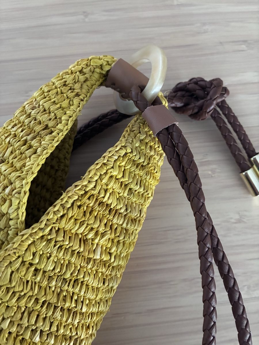 Borse da donna: Handytasche von a point etc. – Usato da Männedorf venduto da Julilah 2