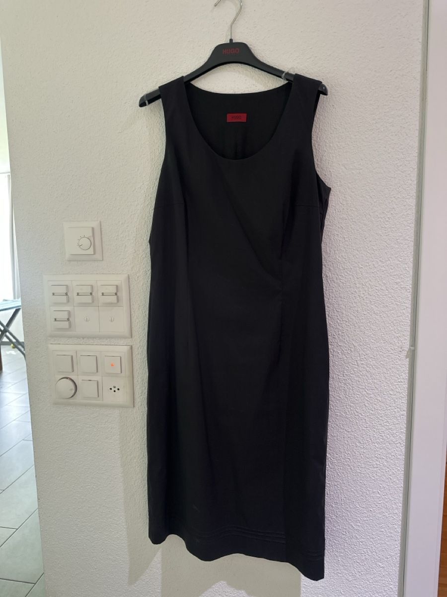 Hugo Boss Vestiti: Boss Kleid Grösse 36 schwarz  – Usato da Wollerau venduto da Jazzy5