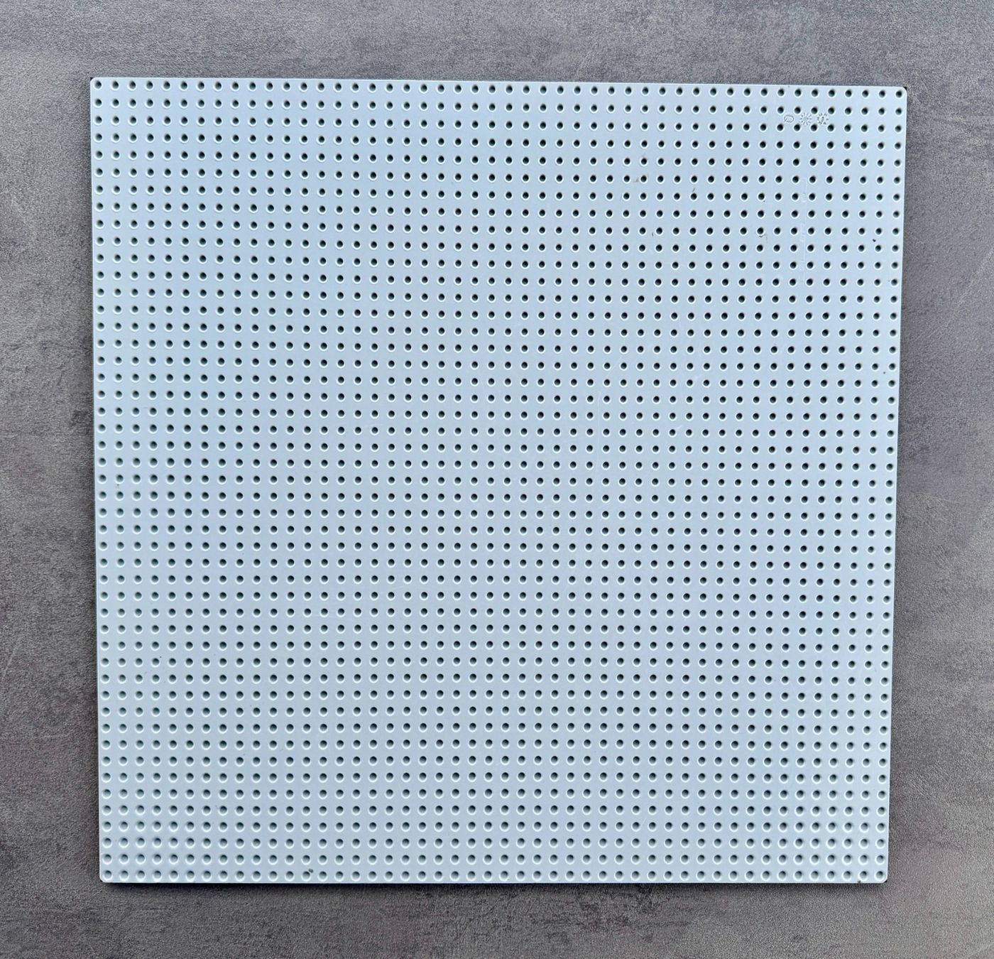 Lego Kit di costruzioni: Schild Lego Logo Brickbuild 48x48 Noppen – Usato da Rechthalten venduto da hosme_be 3