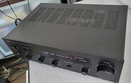Verstärker Yamaha mit 2 x 70W