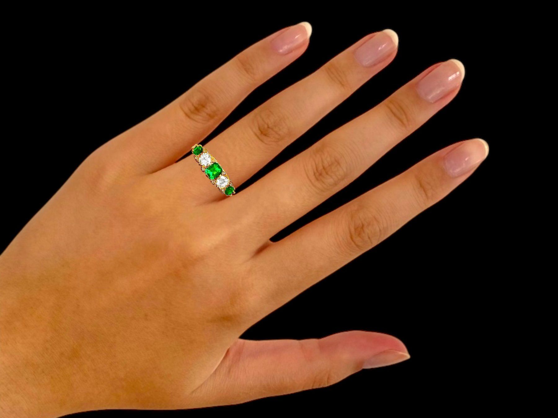 Anelli: MAPPIN & WEBB, London,  Smaragd - Diamant - Ring – Usato da Zuzwil SG venduto da artimmo 1