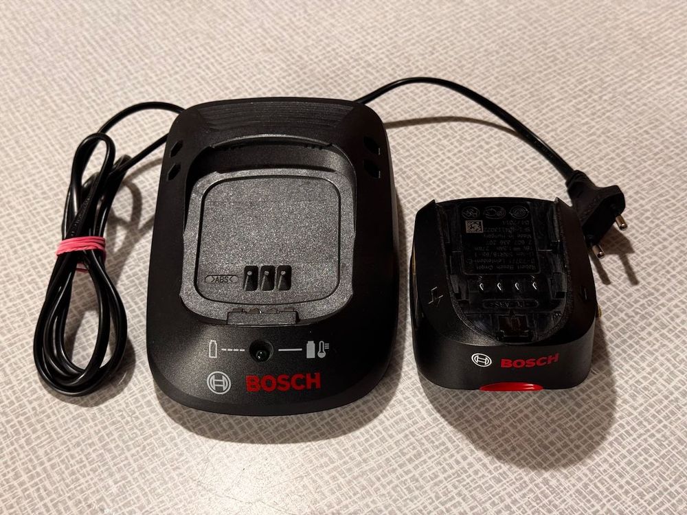 Erstaunlich Bosch 18 Volt Ladegerat Bild