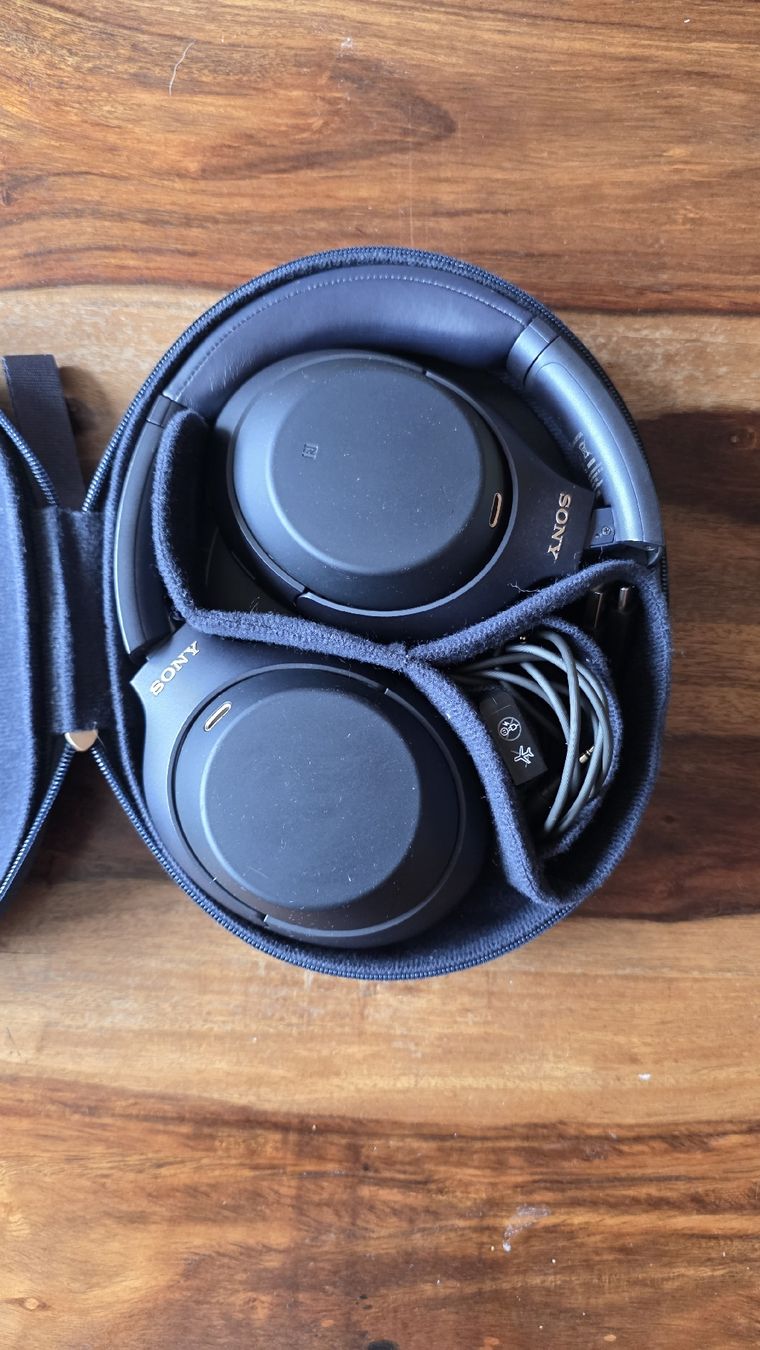 Sony Cuffie: Sony WH-1000XM4 Midnight Blue – Usato da Mettau venduto da eli_k78v 7