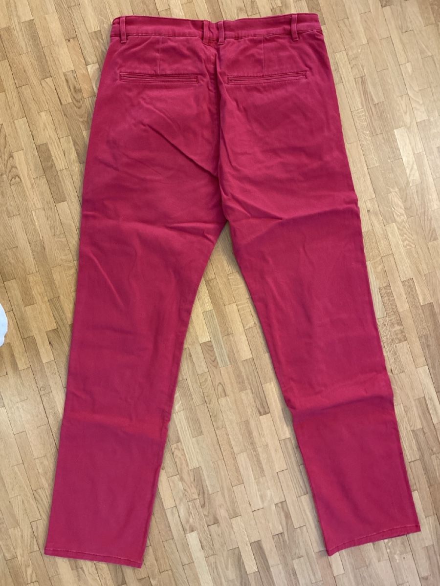 Esprit Hosen: Pantalons rouges ESPRIT taille 31/32 Straight – Neu (gemäss Beschreibung) aus Veyrier von sosozizou 2