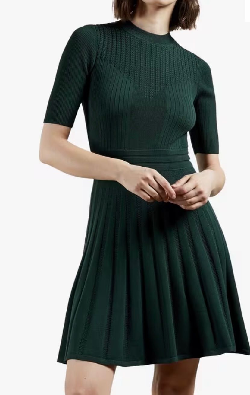 Ted Baker Kleider: Ted Baker Kleid – Gebraucht aus Gümmenen von Monsieur_Finn