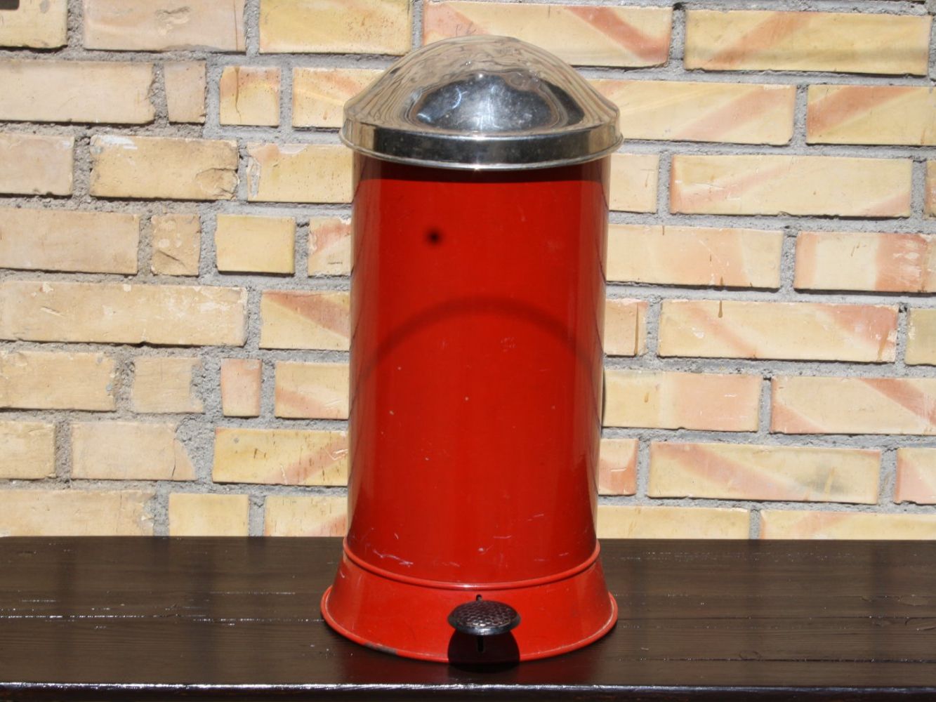 Poubelles: VINTAGE TRETEIMER MÜLLEIMER ABFALLKÜBEL – D'occasion à Wauwil par Pneuedy