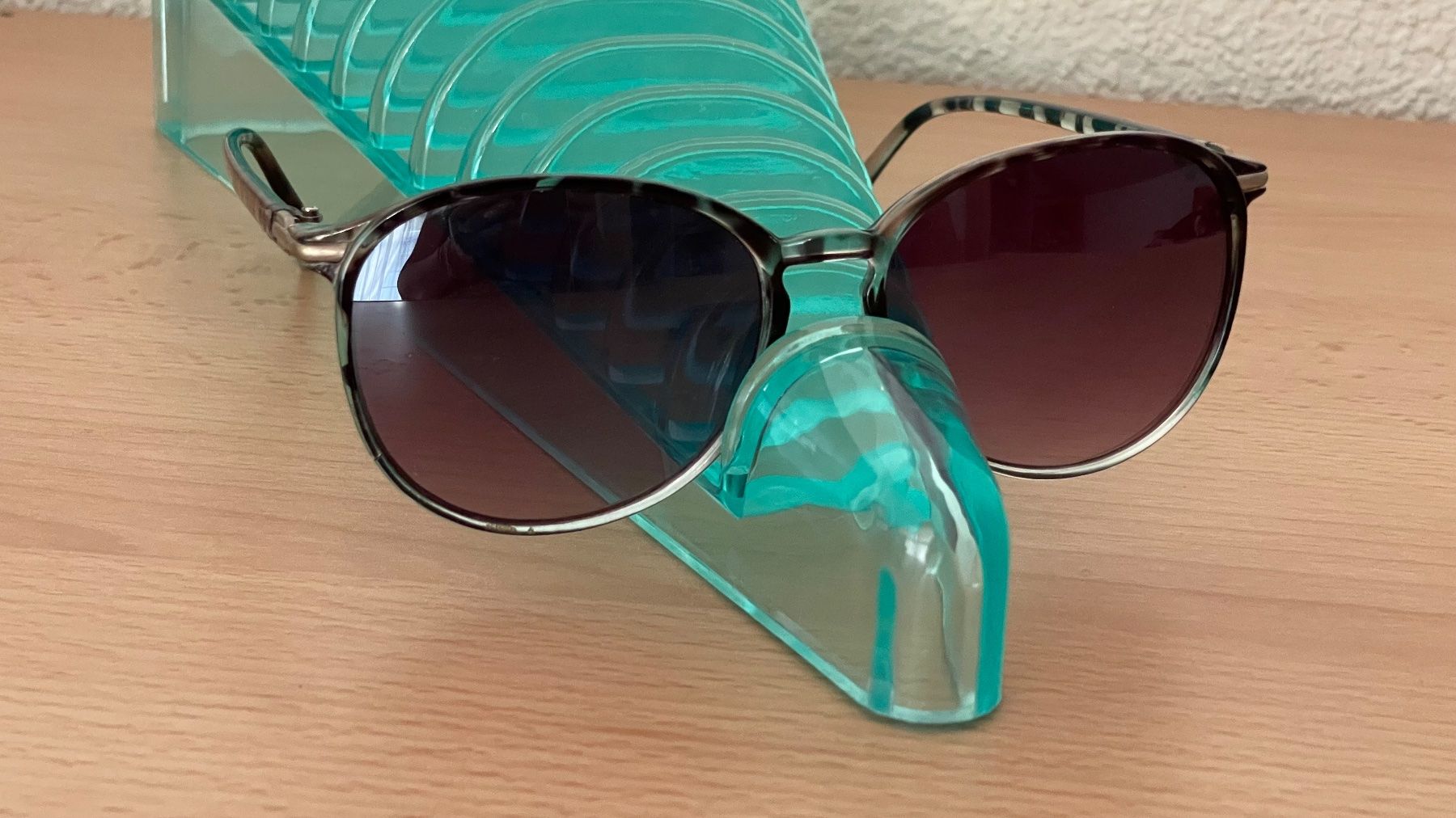 Gucci Brillen & Gläser: Gussi Stil /NP45CHF Sonnenbrille Leopard – Neu (gemäss Beschreibung) aus Kölliken von Hap-7 1
