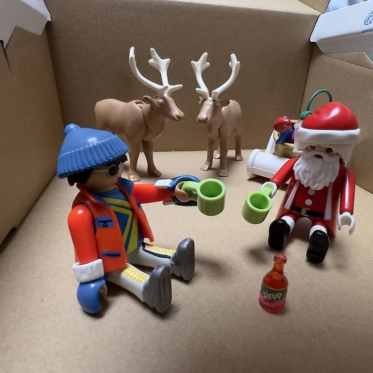 Giocattoli: Playmobil Pause mit dem Weihnachtsmann  – Usato da Winterthur venduto da kayas13 1