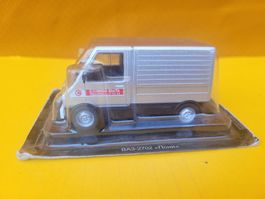VAZ-2702 ("Poni") 1:43 DeA