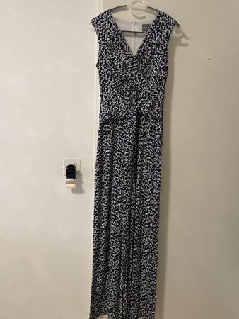 Sommerliches jumpsuit , GrösseS/ M - Neuwertig!