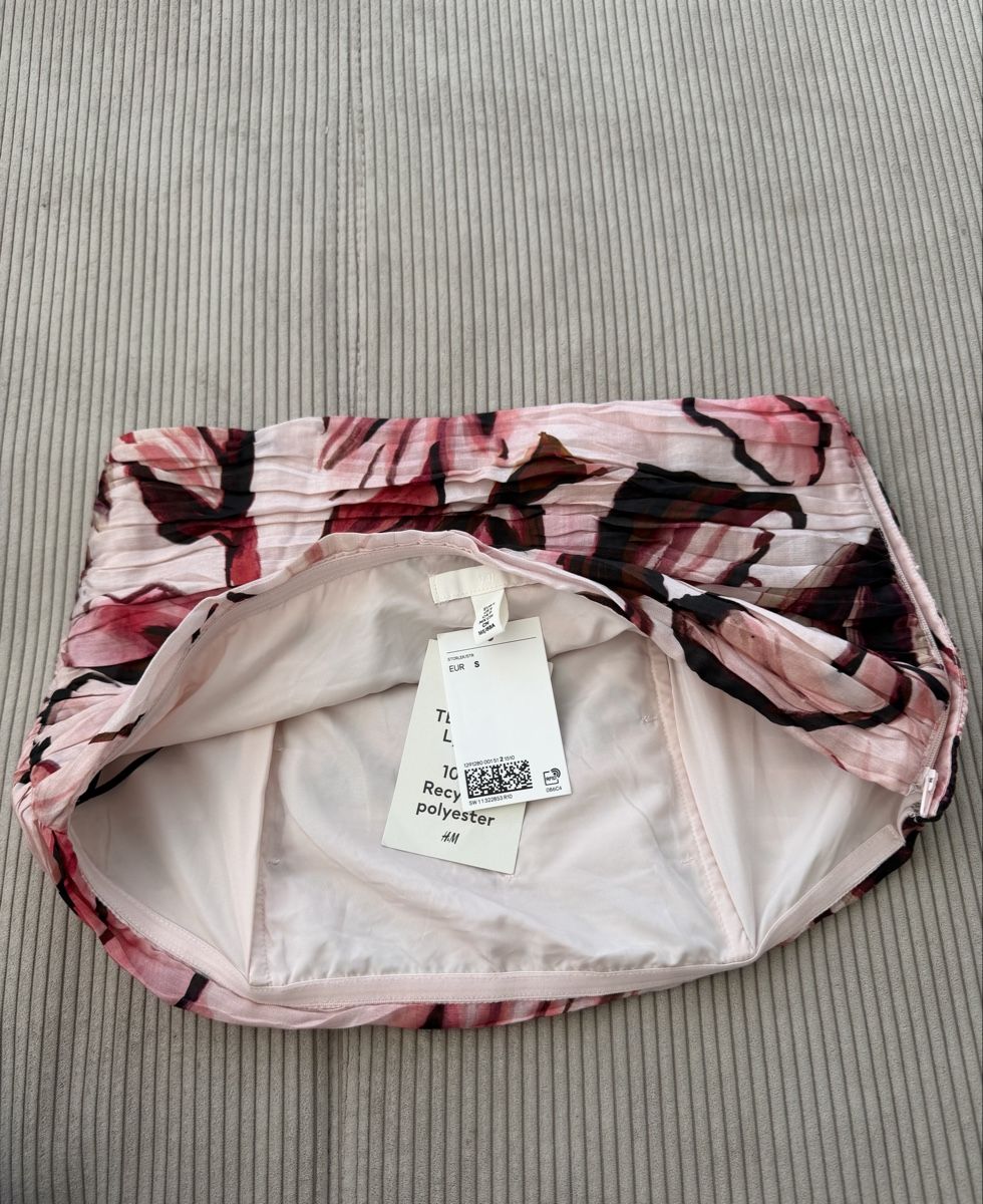 H&M Tops: Trägerloses Top – Neuf avec emballage d'origine à Triesen par kon_kkm8 1