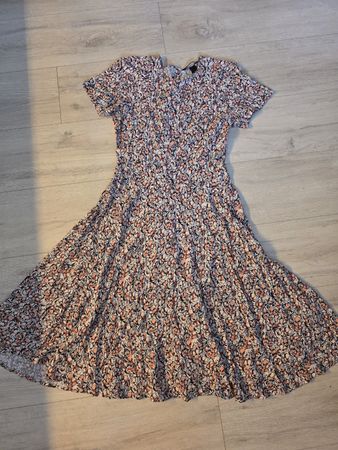 Sommerkleid Blumenmuster Gr. 38 H&M - Frisch & Leicht!
