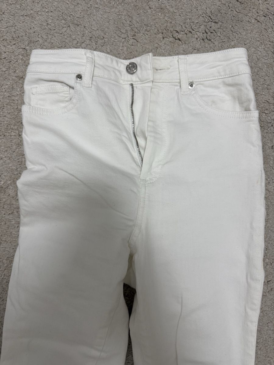 Jeans: Weiße Jeans  – Usato da Bolligen venduto da arg_v256 1