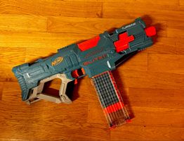 Nerf Elite 2.0 Turbine CS-18 Blaster - Top Zustand!