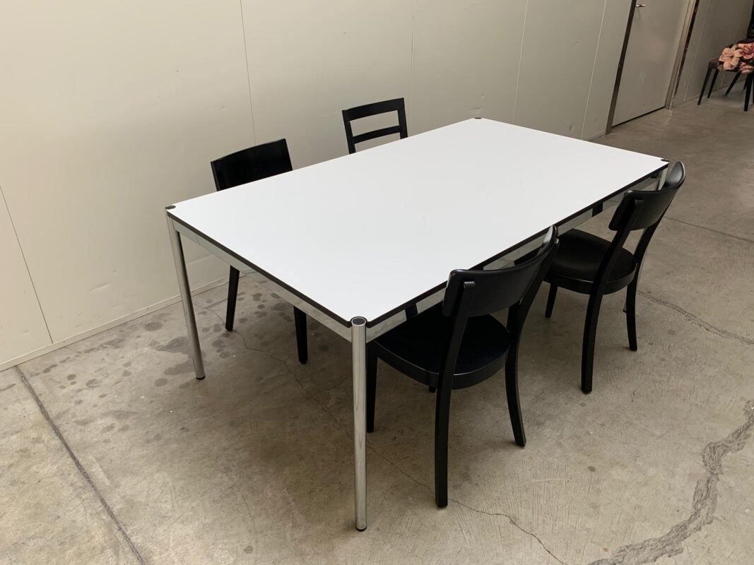 USM Scrivanie: USM Haller Tisch 175 x 100 in perlgrau – Usato da St. Gallen venduto da MSMoebelhandel 2