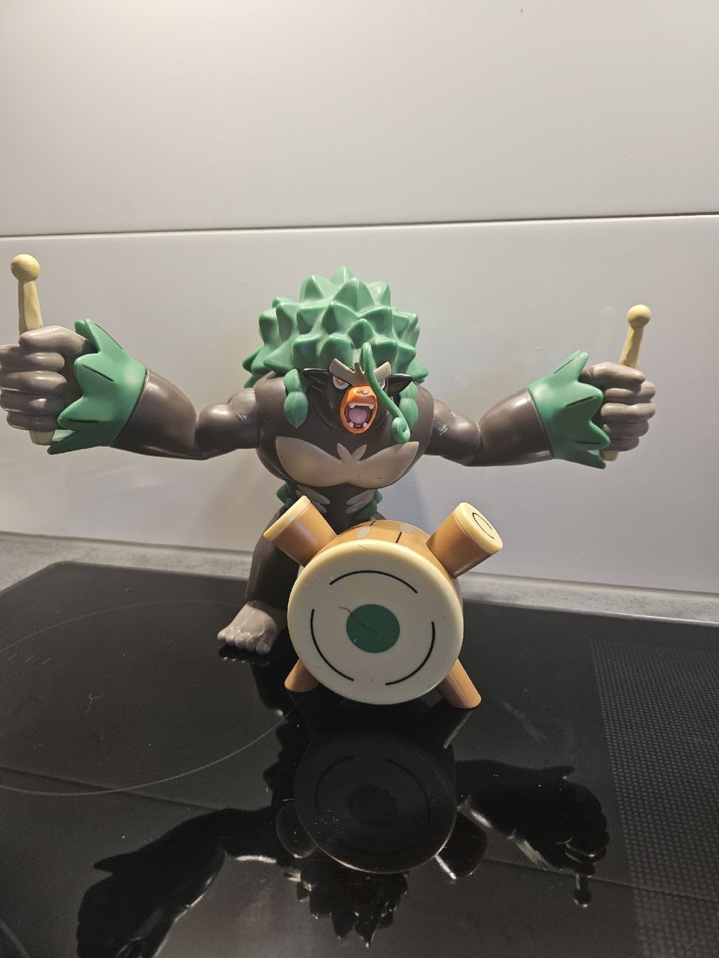 Pokémon Figurines: Pokemon Figur Gortrom mit Trommel  – D'occasion à Bibern SO par speikyta23