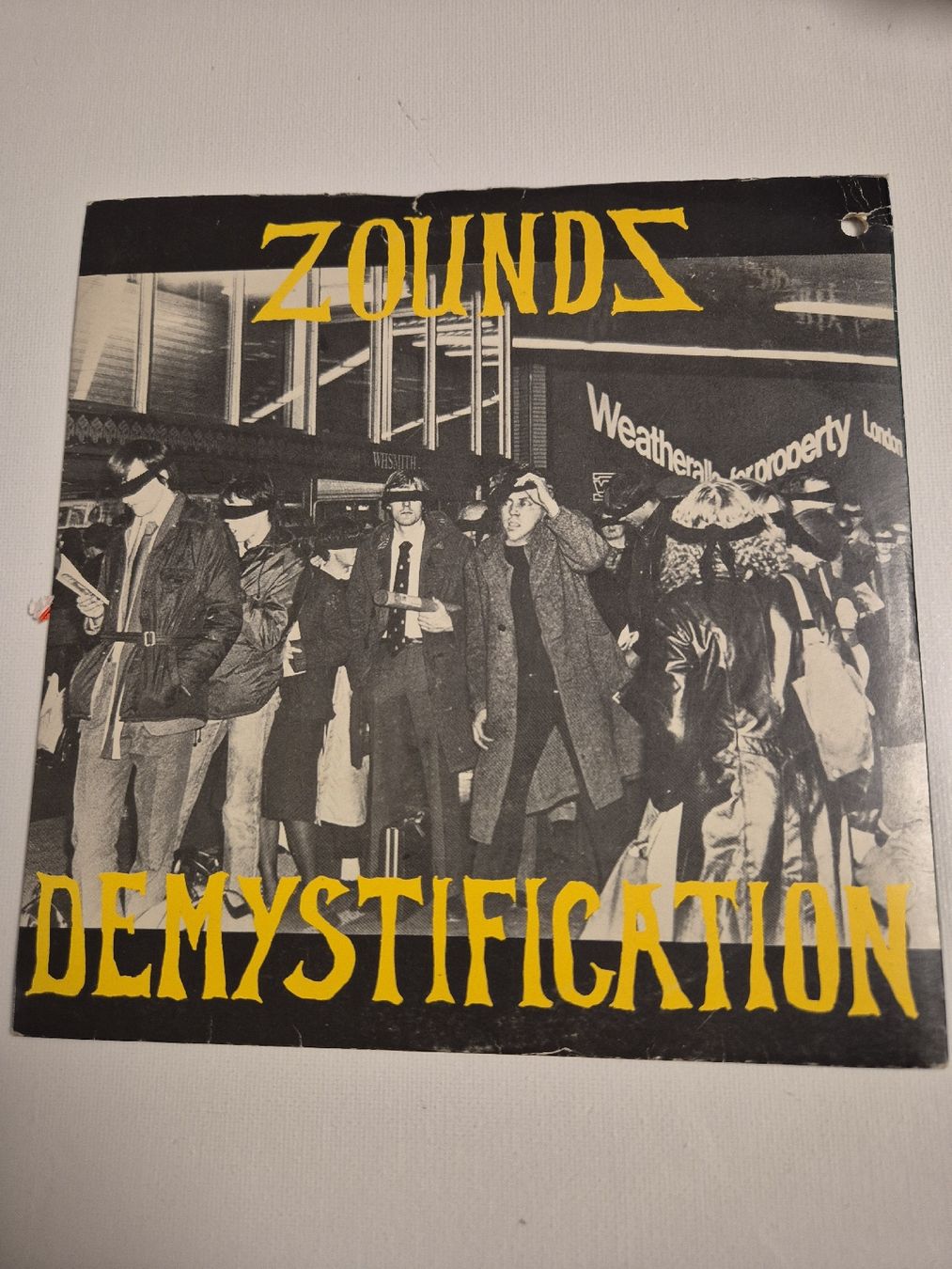 Vinyles: Zounds  - Demystification - Single 7  – D'occasion à Uster par newwave0