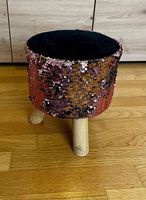 Kinder-Hocker mit rosa / goldenen Pailletten