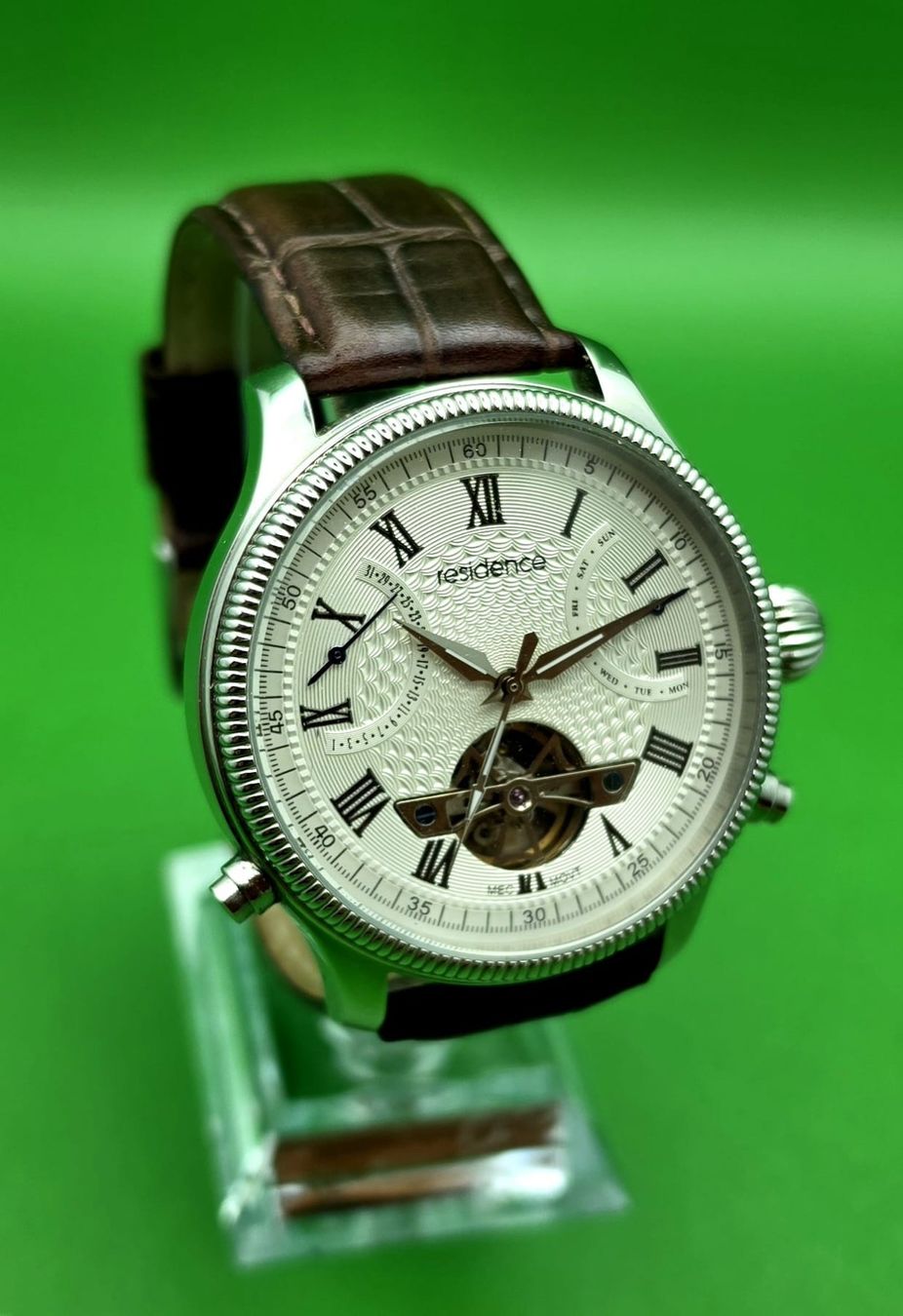 Longines Orologi: RESIDENCE AVIATOR OPEN HEART AUTOMATIC HERRENUHR DAY-DATE – Usato da Neftenbach venduto da Taschen-Uhren 8